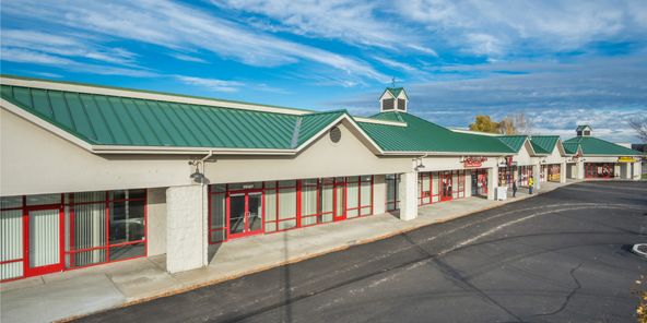 Overland Market: 8610 W Overland Rd, Boise, ID 83709
